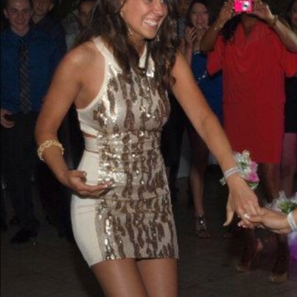 Bebe dress